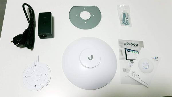 Ubiquiti Networks UAP-AC-LR Access-Point Lieferumfang